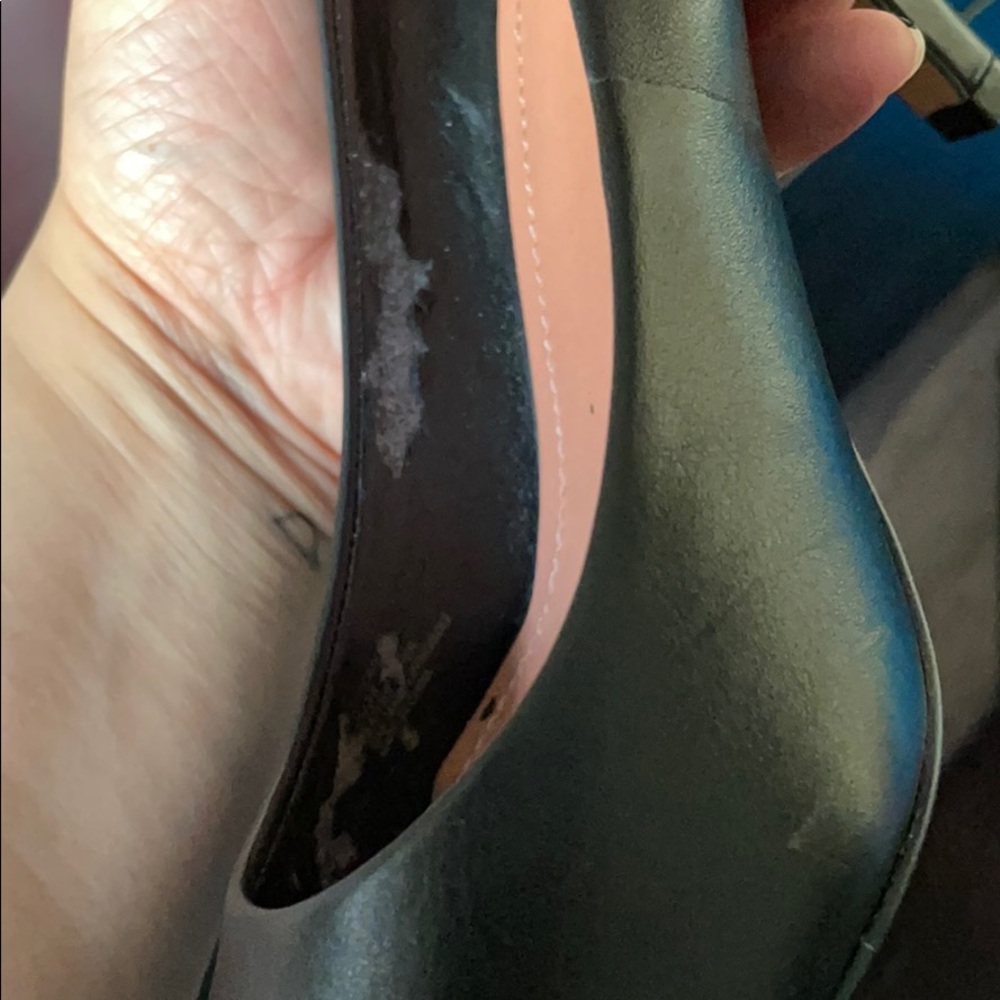Vince Camuto size 8 heels - Picture 11 of 12